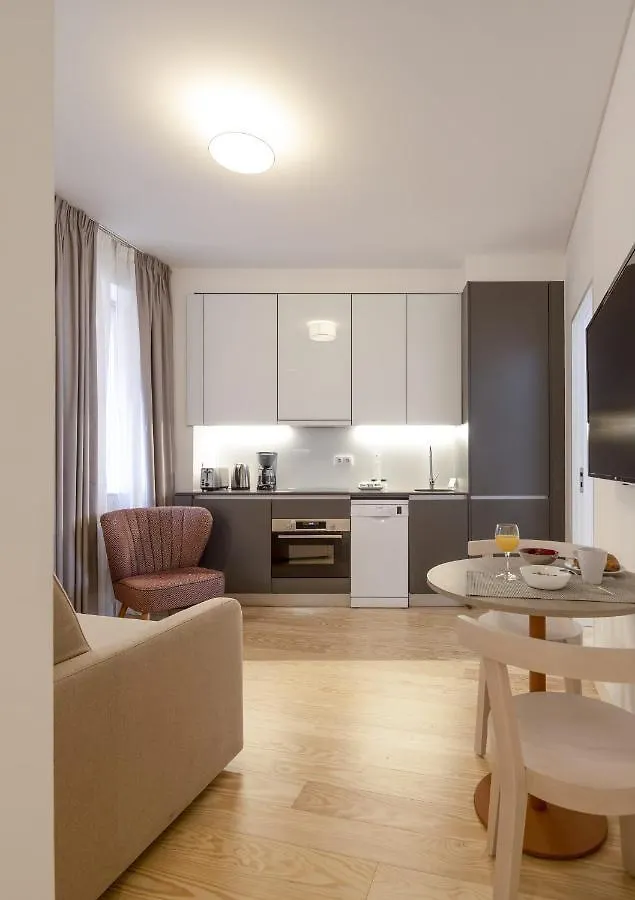 Lisbon Serviced Apartments - Santos